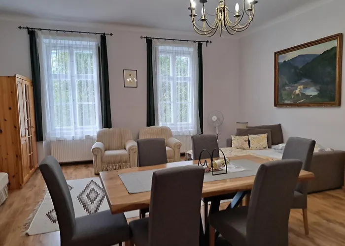 Hanga Apartman, Koszeg