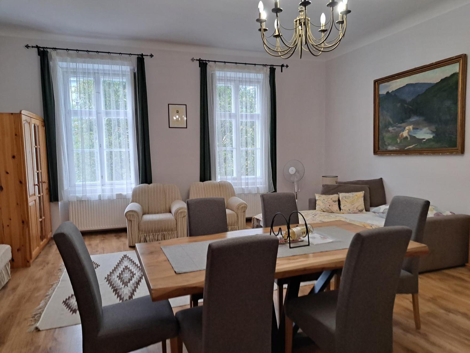 Hanga Apartman, Apartman Kőszeg
